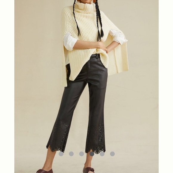 NWT Anthropologie Bell Sleeved Turtleneck Poncho One Size Cream - Picture 9 of 11